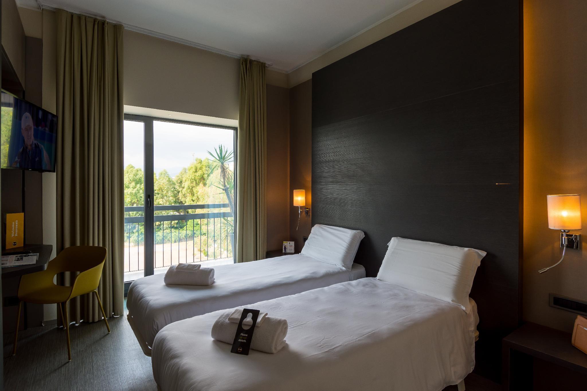 B&B Hotel Savona Esterno foto