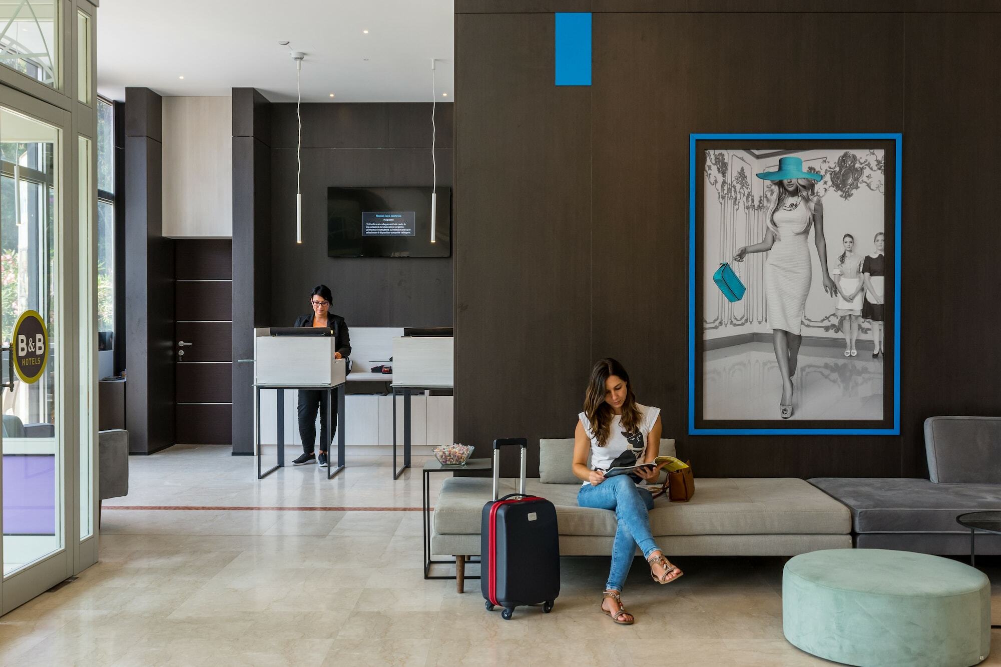 B&B Hotel Savona Esterno foto
