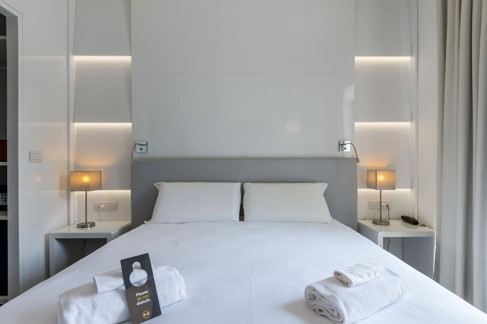 B&B Hotel Savona Esterno foto